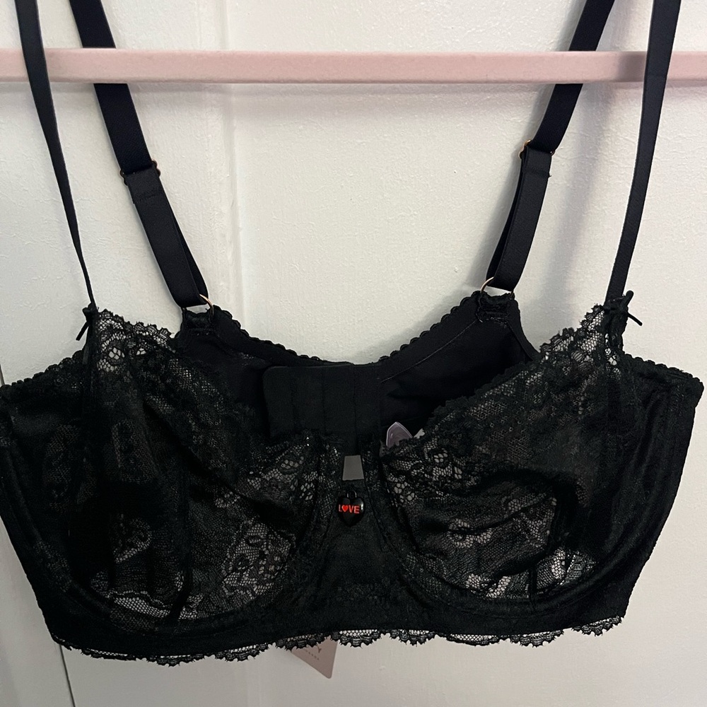 Savage x Fenty Black Lace Bra - 38D